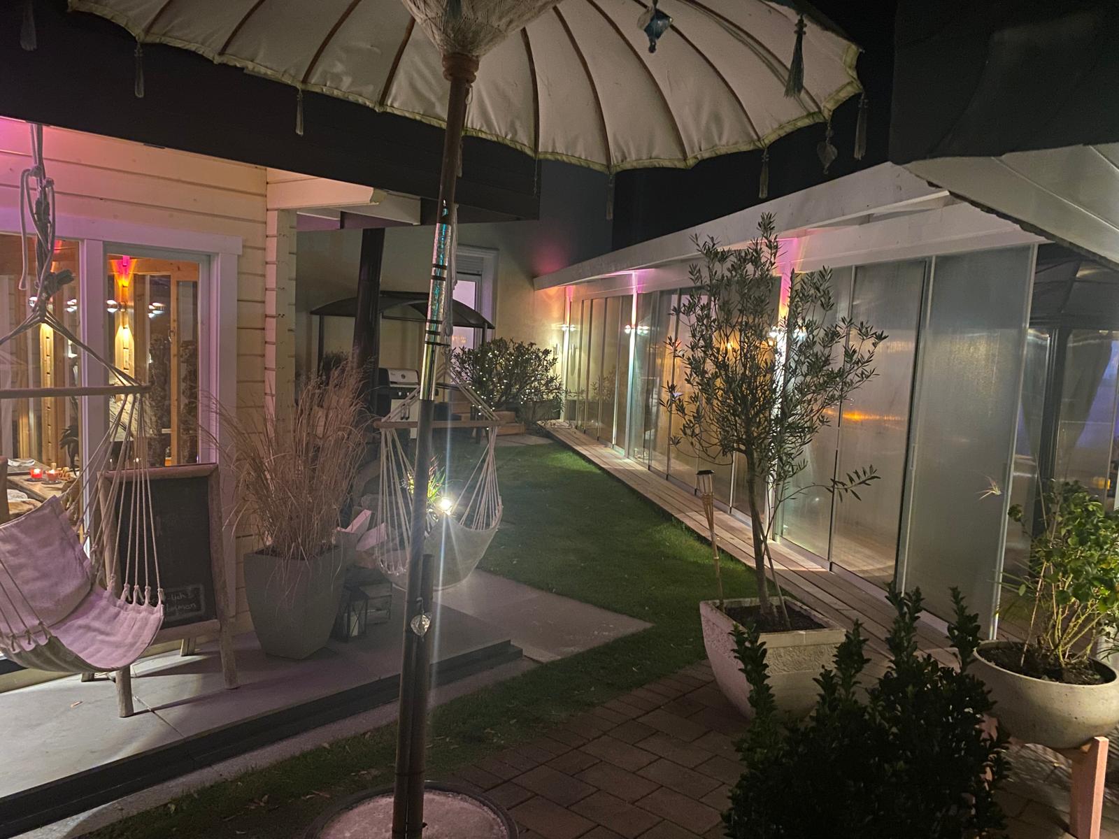 Villa Well Hero Background